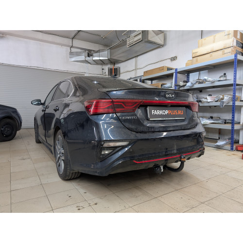Фаркоп BOSAL (ORIS) на KIA Cerato 2018–2021 Арт. 6764-A (седан)