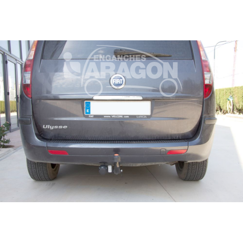 Фаркоп ARAGON на FIAT Ulysse 2002–2006  Арт. E1210AA 